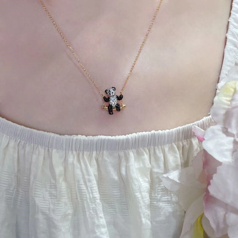 Reliable Qeelin Necklaces 210389