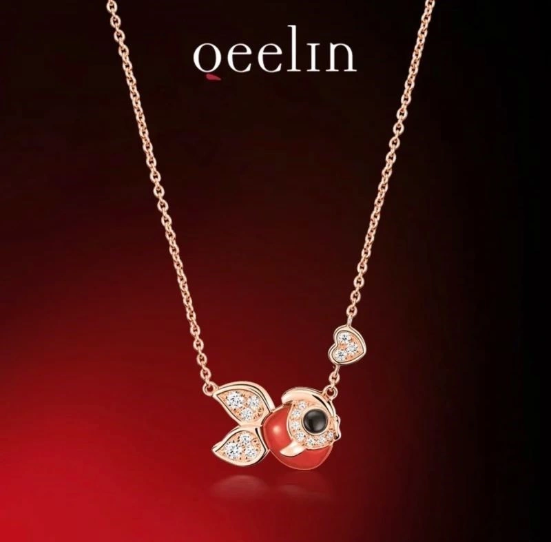 Qeelin Necklaces Functional 210386