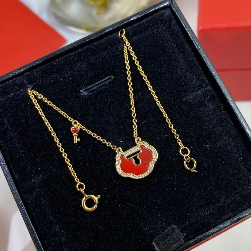 Qeelin Necklaces Elegant 210380