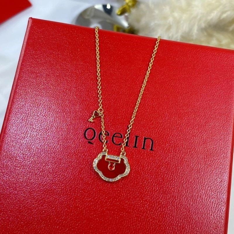 Qeelin Necklaces Elegant 210380