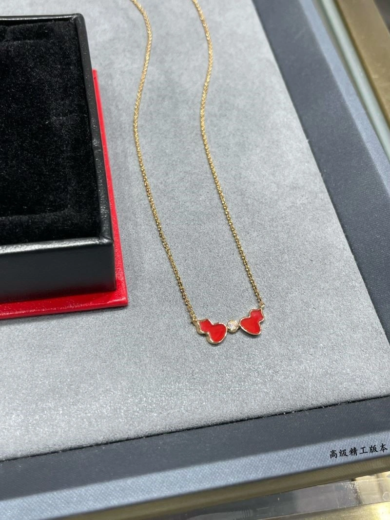 GoodFit Qeelin Necklaces 210370