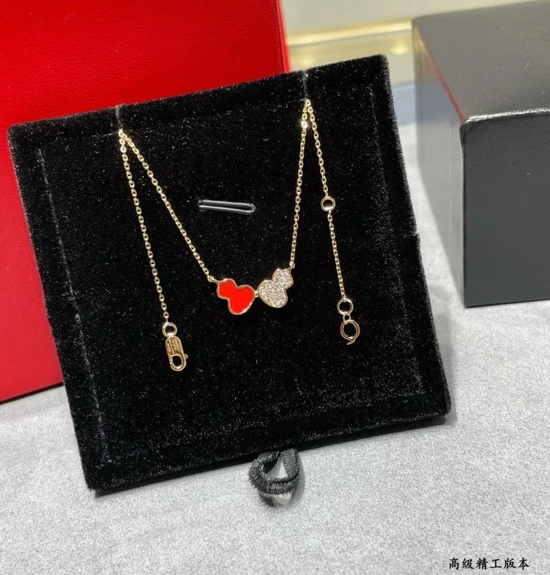 HighPerformance Qeelin Necklaces 210368