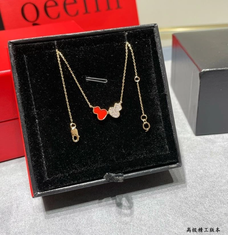 HighPerformance Qeelin Necklaces 210368