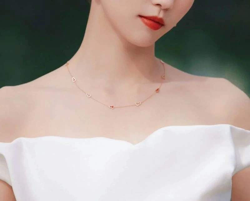 Qeelin Necklaces EyeCatching 210363