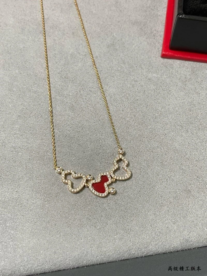 Cozy Qeelin Necklaces 210357
