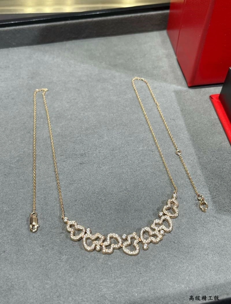 Practical Qeelin Necklaces 210379