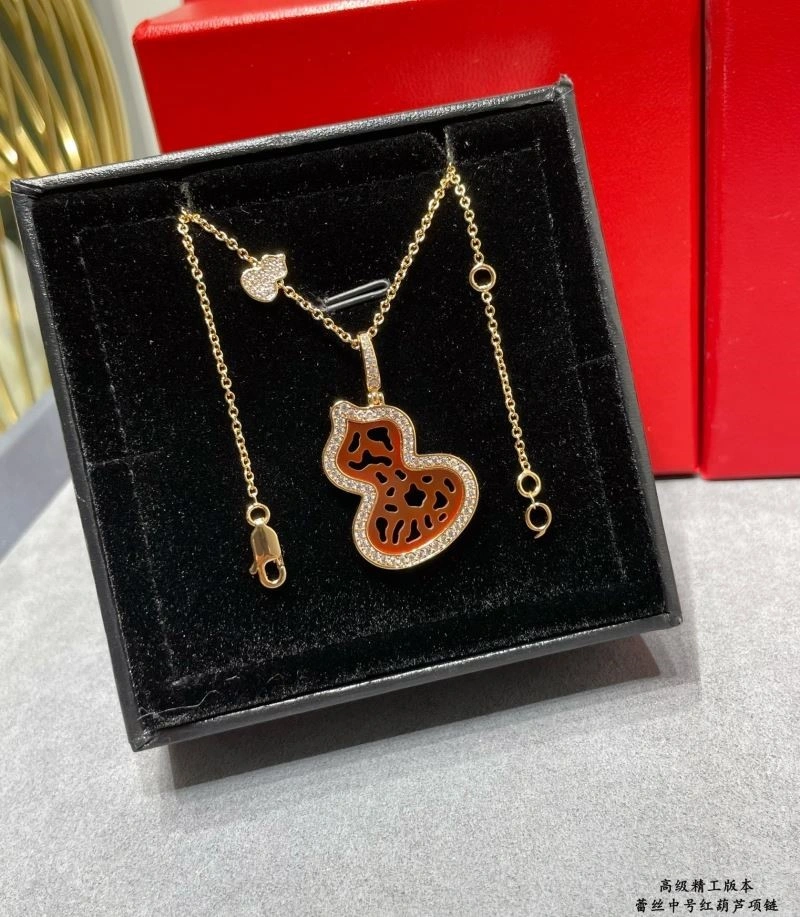 QuickDry Qeelin Necklaces 210365