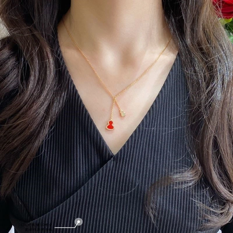 BestValue Qeelin Necklaces 210372