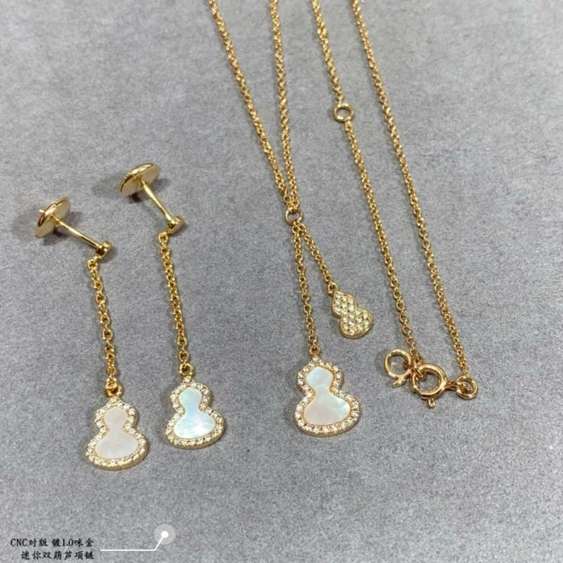 BestValue Qeelin Necklaces 210372