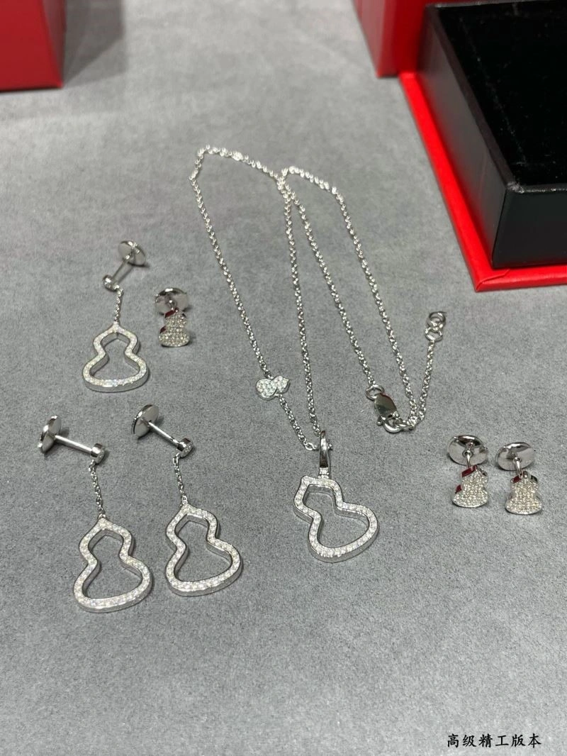 Qeelin Necklaces Upgraded 210360