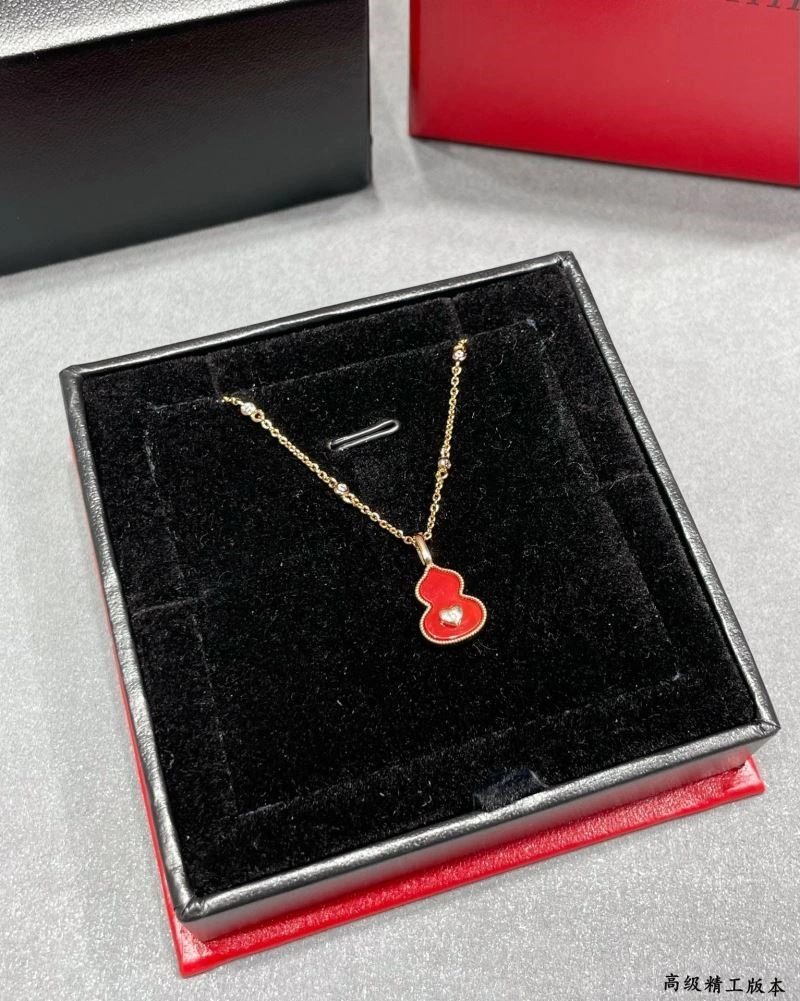 SportInspired Qeelin Necklaces 210378