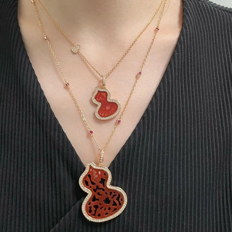 MultiPurpose Qeelin Necklaces 210359