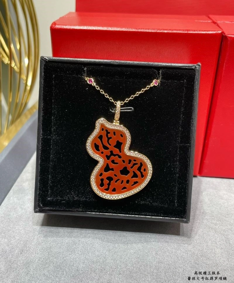 MultiPurpose Qeelin Necklaces 210359