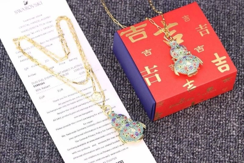 Qeelin Necklaces Comfortable 210351