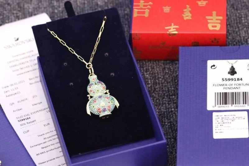 Qeelin Necklaces Comfortable 210351
