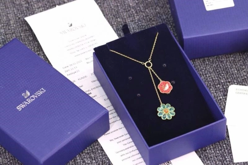Soft Qeelin Necklaces 210427