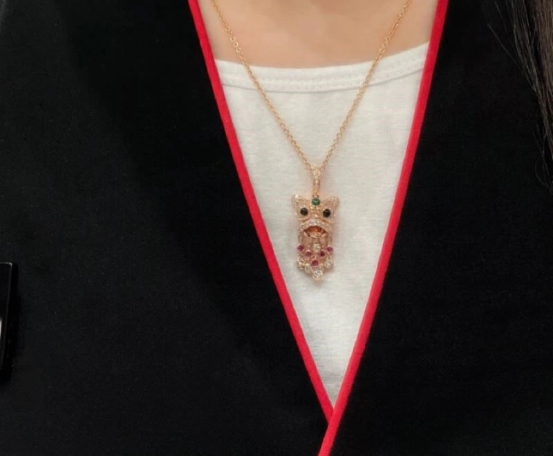 Qeelin Necklaces Compact 210383