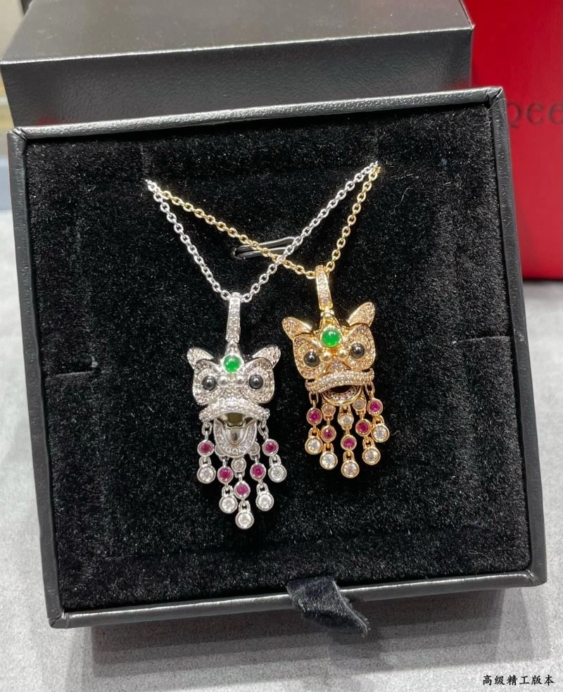 Qeelin Necklaces Compact 210383