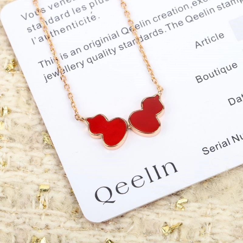 WellDesigned Qeelin Necklaces 210348