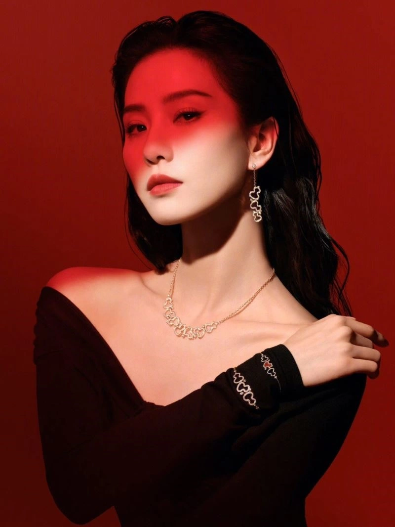 Packable Qeelin Necklaces 209659