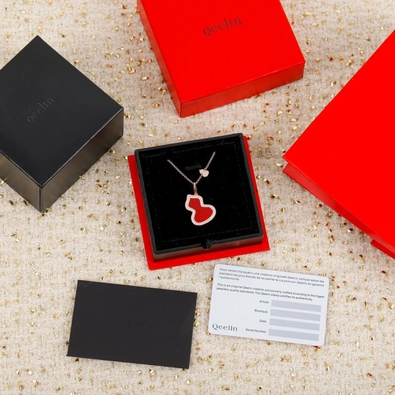 Premium Qeelin Necklaces 209640