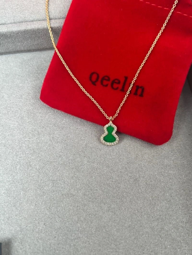 Qeelin Necklaces Effortless 209146
