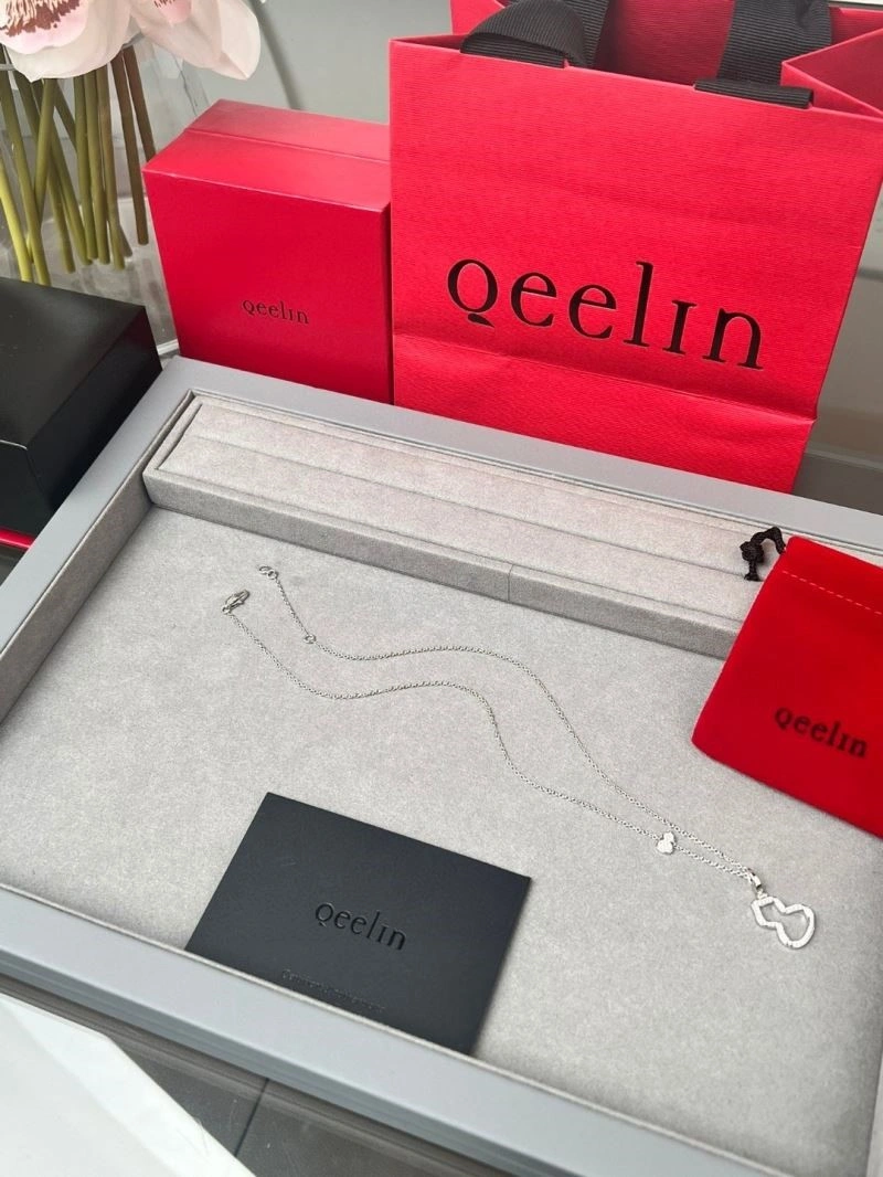 SmoothTexture Qeelin Necklaces 209101