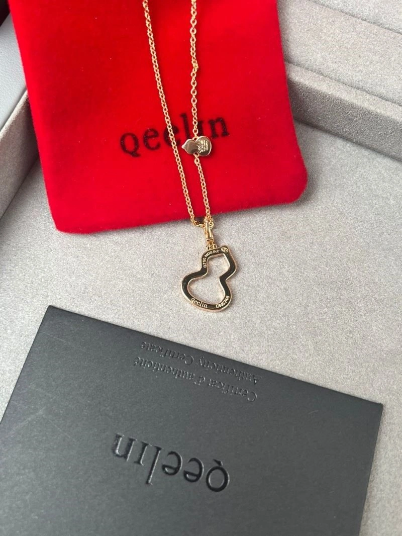 Qeelin Necklaces Cozy 209100
