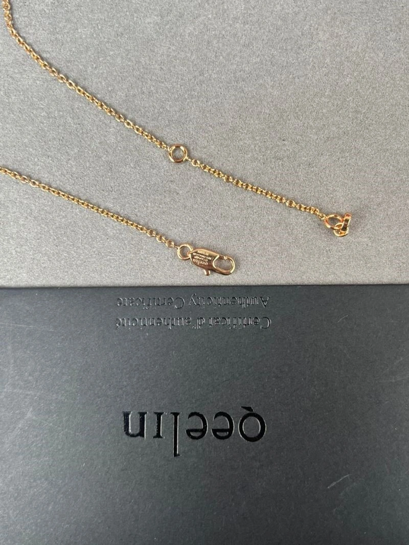 Qeelin Necklaces Cozy 209100