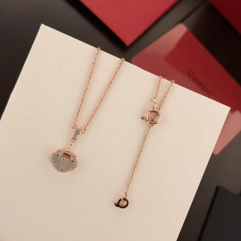 Qeelin Necklaces Unisex 209096