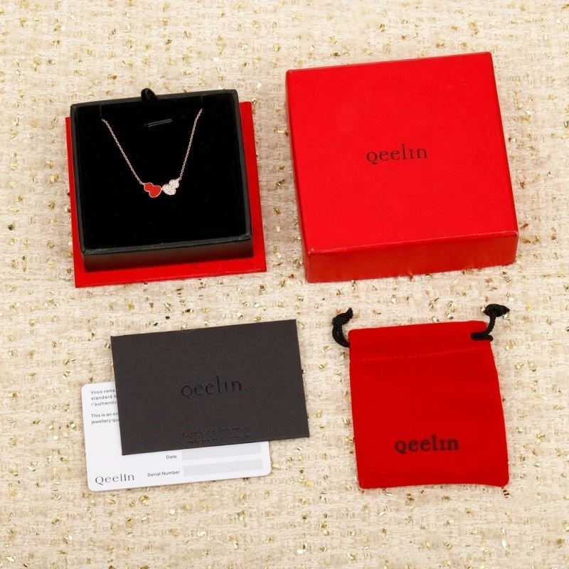 ModernLook Qeelin Necklaces 209097