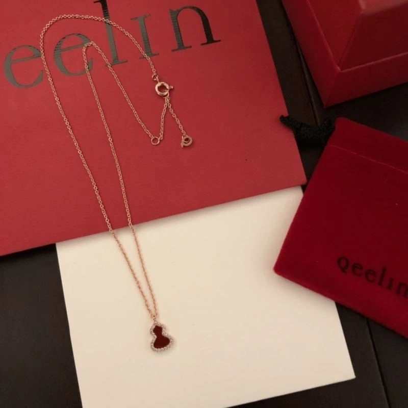 Qeelin Necklaces FreshLook 208465