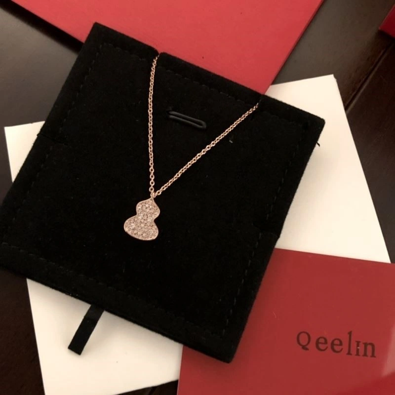 Breathable Qeelin Necklaces 208463