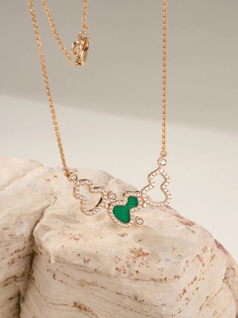 Qeelin Necklaces Lightweight 208468