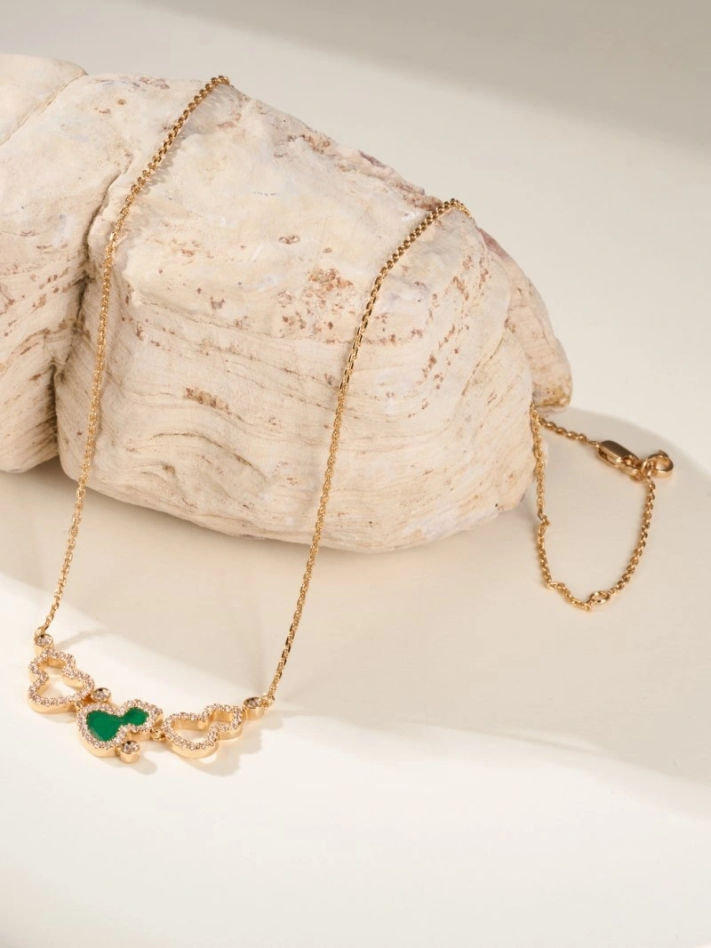 Qeelin Necklaces Lightweight 208468