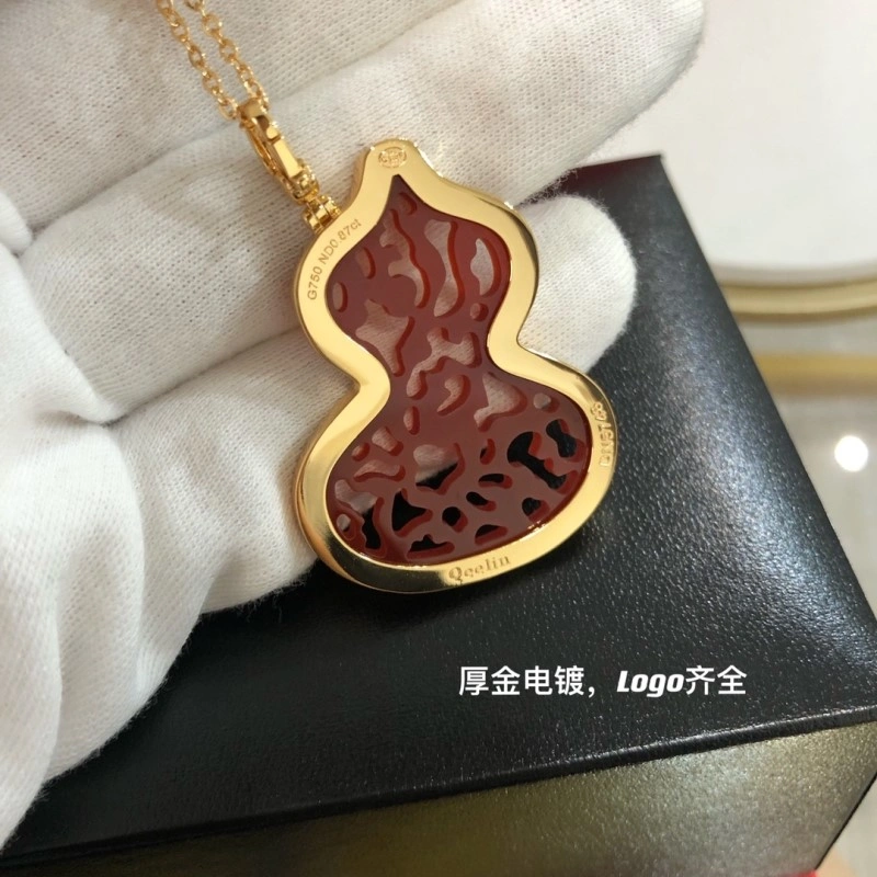 Unisex Qeelin Necklaces 208446