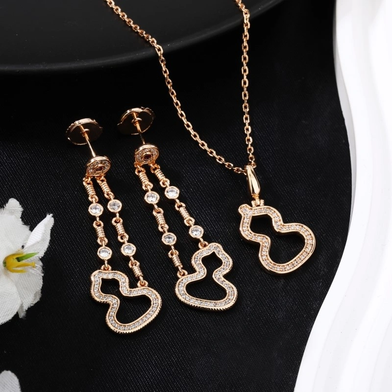 Qeelin Necklaces Trendy 208444