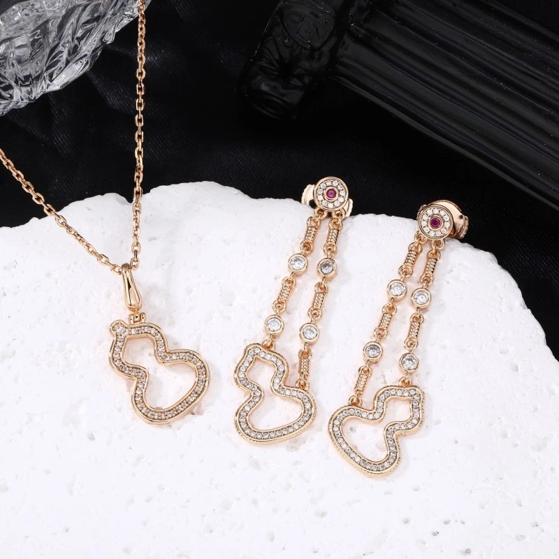 Qeelin Necklaces Trendy 208444