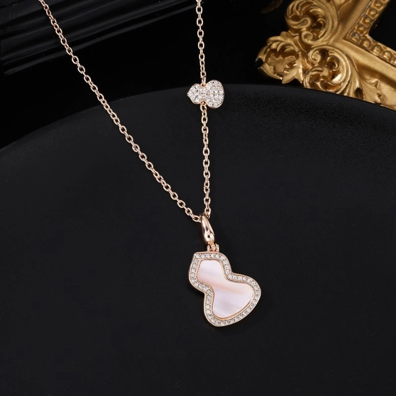 Qeelin Necklaces Snug 208466