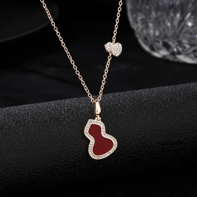 Qeelin Necklaces Snug 208466