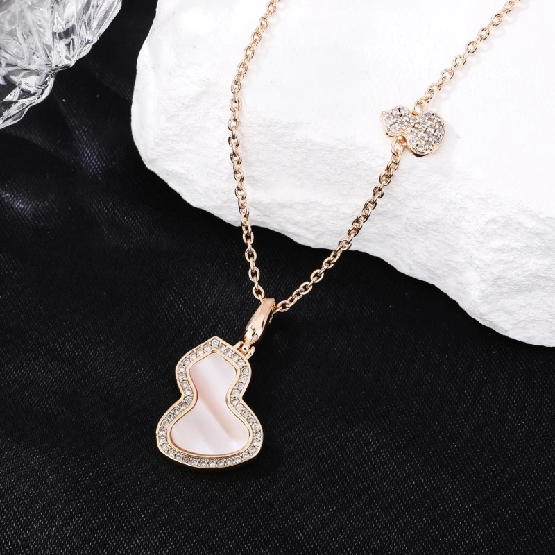 Qeelin Necklaces Snug 208466