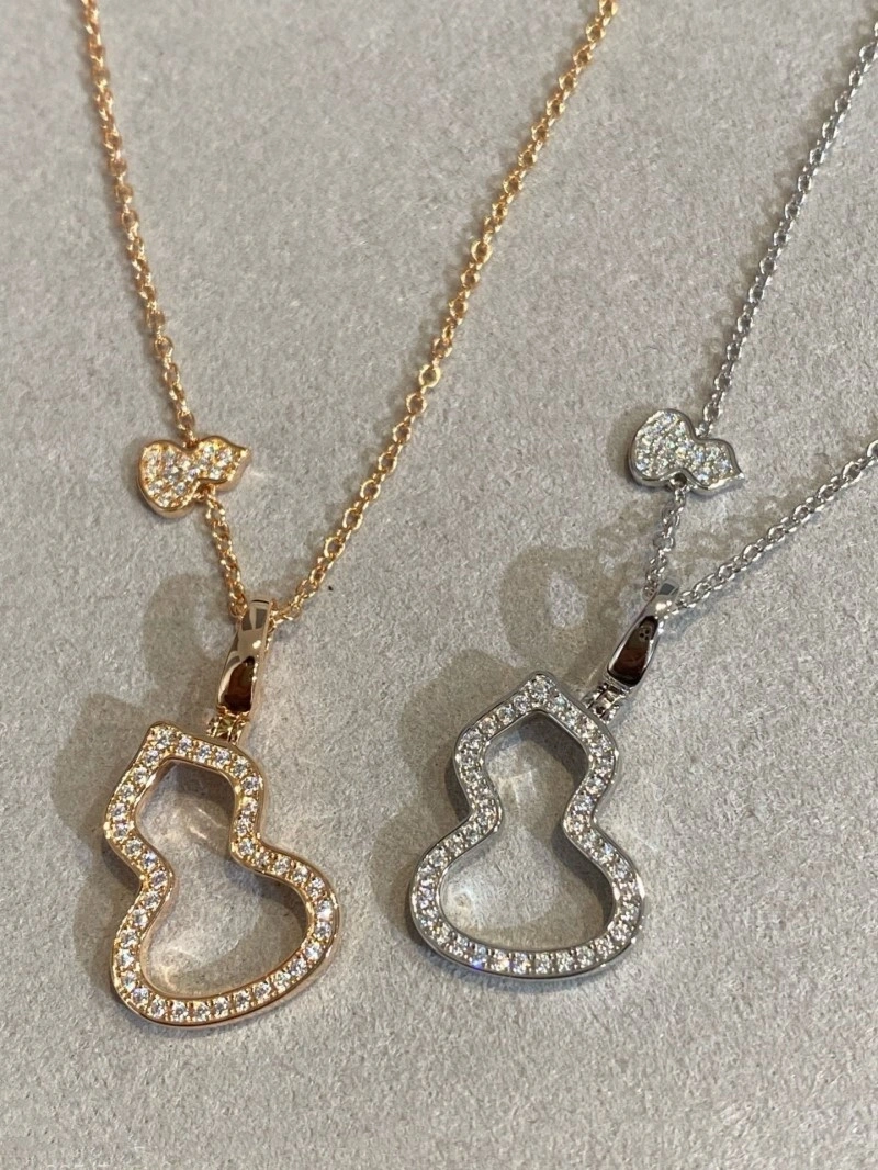 Vibrant Qeelin Necklaces 207776