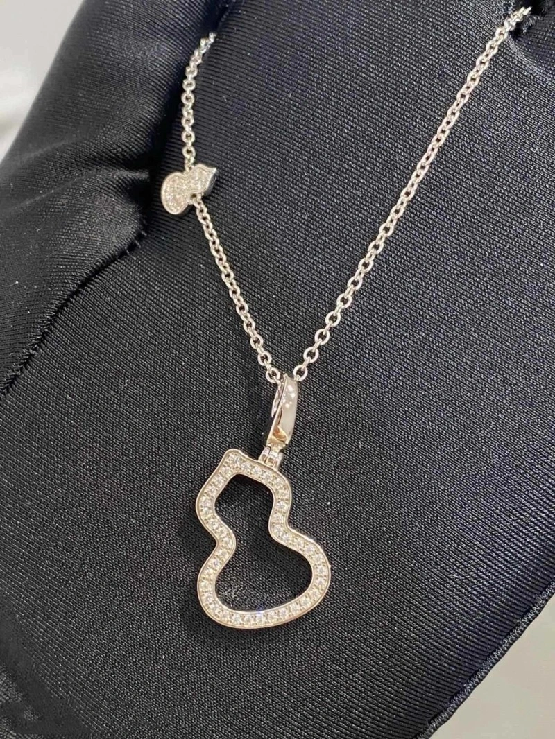 Vibrant Qeelin Necklaces 207776