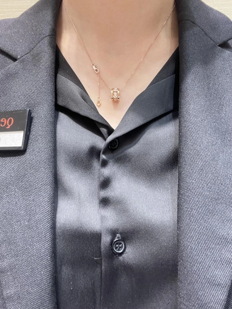 Qeelin Necklaces Neat 207766