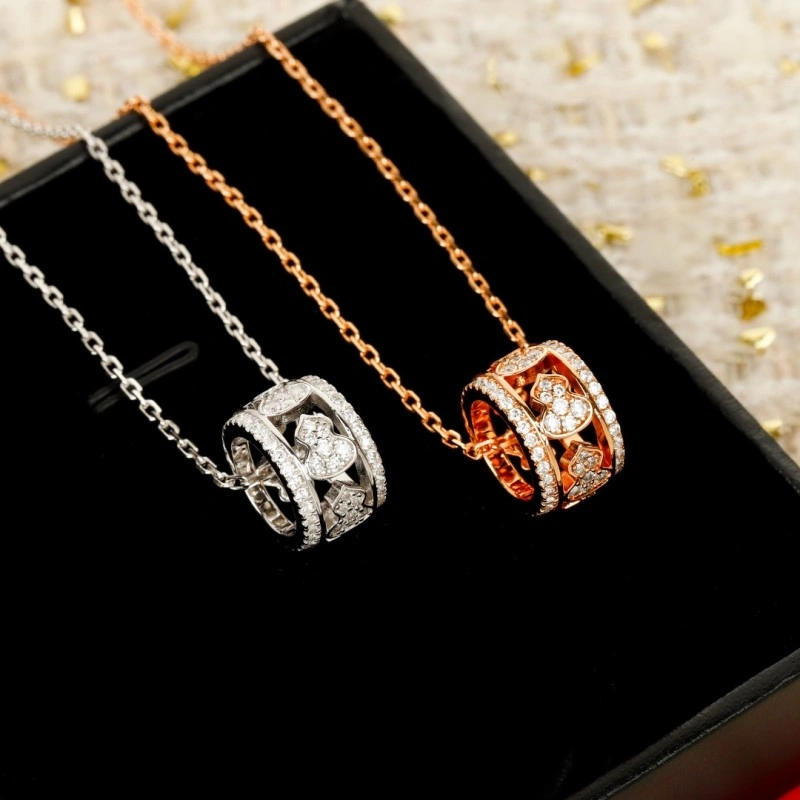 FastDry Qeelin Necklaces 207758