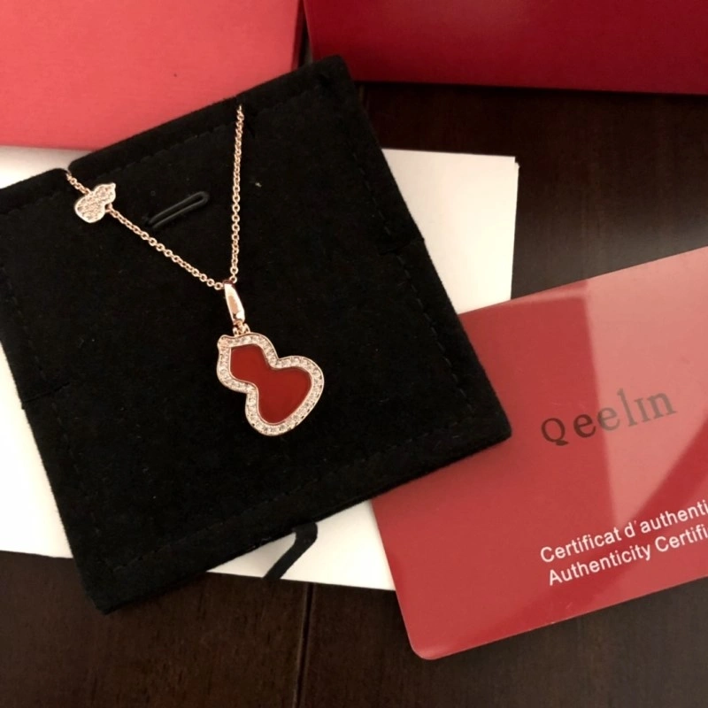 SoftTouch Qeelin Necklaces 207754