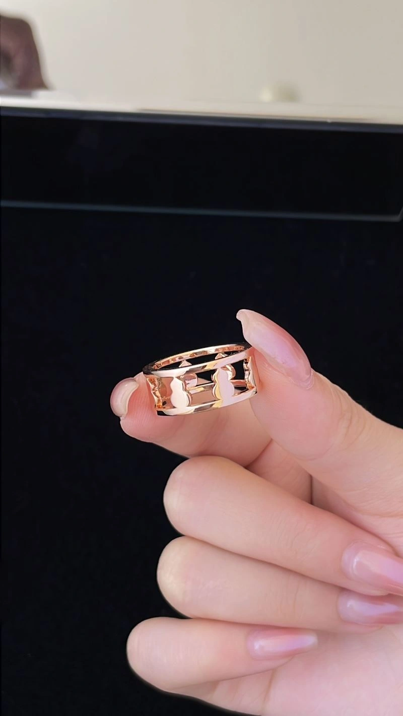 Refined Qeelin Rings 214109