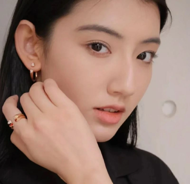 Contemporary Qeelin Rings 212831