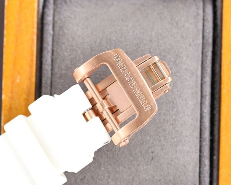 RICHARD MILLE Watches Breathable 199050