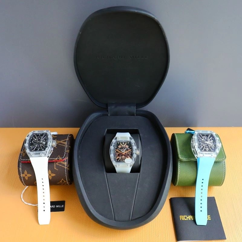 Compact RICHARD MILLE Watches 198901